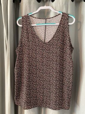 LOFT Black Floral V-Neck Tank with Pink Accents, Women’s Size XL